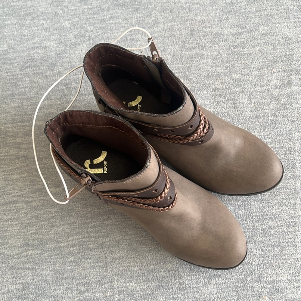 Report Ankle‎ Booties Women Girls Size 4 Tan Brown 1.75 Inch Heel Side Zip New - Picture 2 of 11